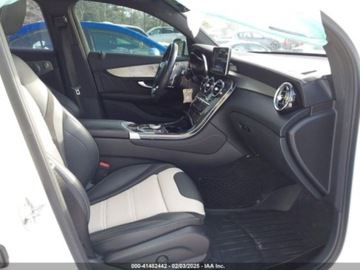 Mercedes GLC C253 2019 Mercedes-Benz GLC AMG 63 Coupe 4Matic 2019 4.0l 4.0 Benzyna 469KM, zdjęcie 9