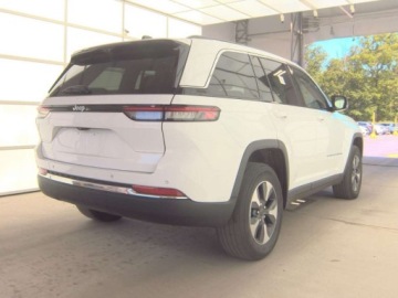 Jeep Grand Cherokee IV 2022 Jeep Grand Cherokee 2022 Jeep Grand Cherokee 4xe 4x4 2.0 Hybryda Plug-in, zdjęcie 5