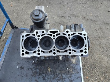 AUDI A4 B8 A5 8T Q5 8R A6 C7 MOTOR 2.0 TDI CGL SLOUPEK BLOK HŘÍDEL