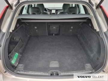 Volvo XC60 II 2023 Volvo XC 60 FV23 Plus Dark B4 B 197KM ACC BLIS Ele, zdjęcie 18