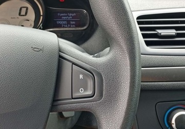 Renault Megane III Grandtour Facelifting 2013 1.6 16V 110KM 2014 Renault Megane Kupiony w Polsce - bezwypadkowy - benzyna - 1,6 - 110 KM 1.6, zdjęcie 31