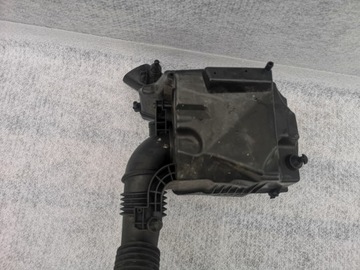 FORD C MAX 2 FOCUS 3 POUZDRO FILTRU VZDUCHU 2.0