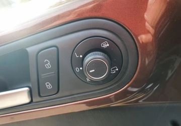 Volkswagen Beetle 2018 Volkswagen Beetle Design Exlusive DSG Nawigacja GetHelp 1.2 Benzyna, zdjęcie 21