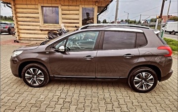 Peugeot 2008 I SUV Facelifting 1.2 PureTech 82KM 2016 Peugeot 2008 2016 Rok, zdjęcie 5