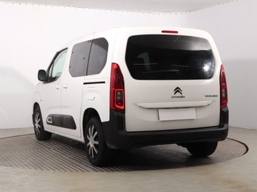 Citroen Berlingo III Osobowy M 1.5 BlueHDi 102KM 2019 Citroen Berlingo 1.5 BlueHDi, Salon Polska, zdjęcie 3