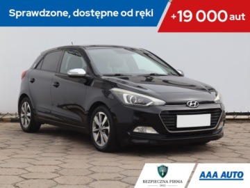 Hyundai i20 II Hatchback 5d 1.0 T-GDI 100KM 2017 Hyundai i20 1.0 T-GDI, Navi, Klima, Tempomat