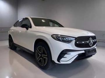 Mercedes GLC C254/X254 Coupe 2.0 200 204KM 2026 GLC Coupe 200 4-Matic AMG Line 2.0 (204KM) 2026, zdjęcie 1