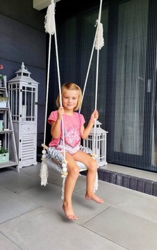 Детские качели, стеганная лавочка, 3-7 лет, домашние.