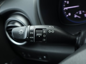 Hyundai Kona I Crossover 1.0 T-GDI 120KM 2019 Hyundai Kona 1.0 T-GDI, Salon Polska, Serwis ASO, zdjęcie 17