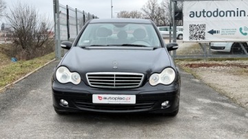 Mercedes Klasa C W203 Sedan W203 1.8 (C 180 Kompressor) 143KM 2005 Mercedes-Benz Klasa C Raty 1.8 benz Lpg Salon Polska Manual skora Klimat, zdjęcie 3