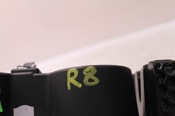 AUDI R8 4S II 16R- LOKETNÍ OPĚRKA SKŘÍŇKA 4S2864205A