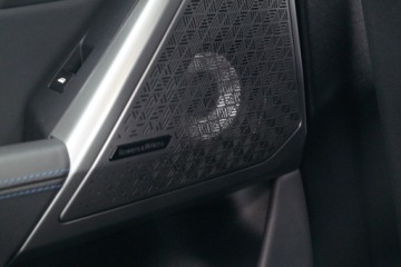 BMW Seria 5 G90-91 2024 BMW 550 BMW 550e M Professional M Pro HAK Adaptive, zdjęcie 16