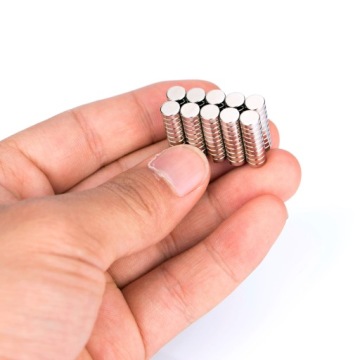 NEODYMAL CURVATILE MAGNES 4x2 mm POWERFUL, круглые, дисковые, HUNTER - 100 PACKS