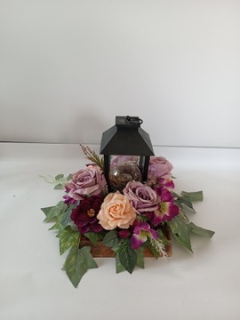 ВАЗА И МОГИЛА ЦЕНТРАЛЬНЫЙ СВЕТ ФОНАРЬ КОМПОЗИЦИЯ