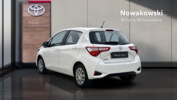 Toyota Yaris III Hatchback 5d Facelifting 2017 1.5 Dual VVT-iE 111KM 2018 Toyota Yaris 1,5-Dual-VVT-iE III (2011-2019) 1,5-D, zdjęcie 1