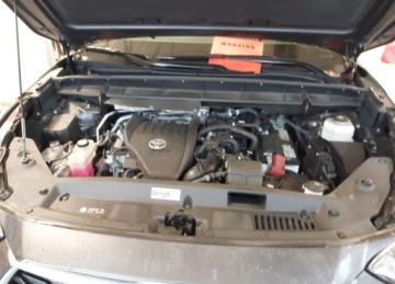 Toyota Highlander III 2023 Toyota Highlander 2023, XLE, 2.4L, od ubezpieczalni 2.4 Benzyna 269KM, zdjęcie 10