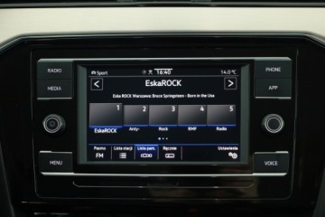 Volkswagen Passat B8 Variant Facelifting 2.0 TDI SCR 150KM 2022 VW Passat 2.0 TDI, Salon Polska, Serwis ASO, zdjęcie 8