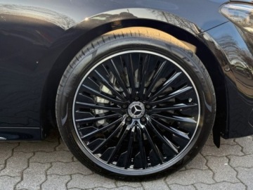 Mercedes Klasa E W214 Sedan 2.0 220d 197KM 2026 E Klasa 220 d 4-Matic AMG 2.0 (197KM) 2026, zdjęcie 12