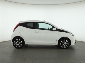 Toyota Aygo II Hatchback 3d Facelifting 1.0 VVT-i 72KM 2018 Toyota Aygo 1.0 VVT-i, Salon Polska, Klima, zdjęcie 5