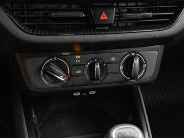 Skoda Fabia IV 1.0 MPI 80KM 2022 Škoda Fabia Skoda Fabia DW2UR72#1.0 Active Cz.cof, zdjęcie 13