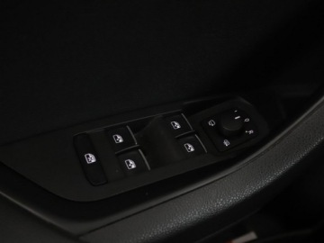 Skoda Karoq Crossover 1.6 TDI 115KM 2018 Škoda Karoq Skoda Karoq DSG full LED klima auto, zdjęcie 36