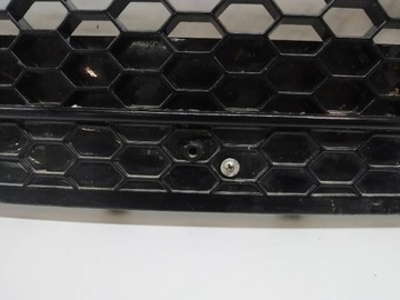 РЕШЕТКА БАМПЕРА ПЕРЕДНЯЯ ST F1EB-17B968-AR Ford Focus Mk3 (2010-)