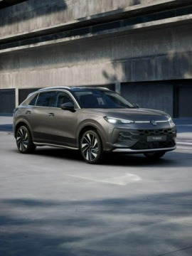 Volkswagen T-Roc I SUV Facelifting 1.5 TSI ACT 150KM 2026 Volkswagen T-Roc Style 1.5 eTSI 150 KM DSG Zamów, zdjęcie 11