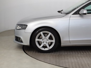 Audi A4 B8 Avant 1.8 TFSI 120KM 2010 Audi A4 1.8 TFSI, Xenon, Klima, Klimatronic, zdjęcie 14