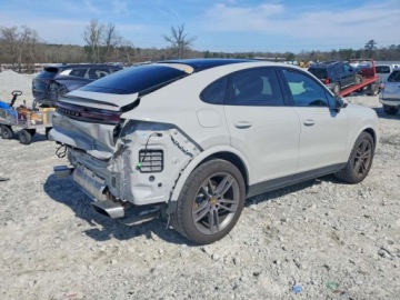 Porsche Cayenne III 2024 Porsche Cayenne Coupe 2024 3.0 Benzyna 348KM, zdjęcie 3