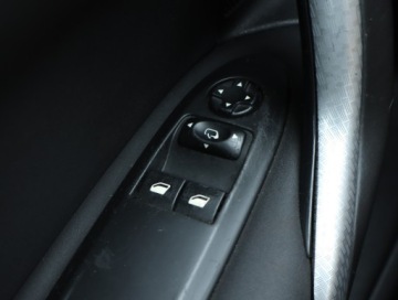 DS 4 I Hatchback (Citroen) 1.6 HDi 112KM 2011 Citroen DS4 1.6 HDi, Navi, Xenon, Klima, zdjęcie 16