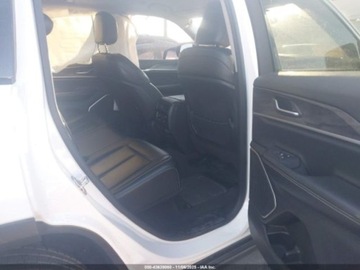 Jeep Grand Cherokee IV 2022 Jeep Grand Cherokee Limited 2022 3.6l 3.6 Benzyna 293KM, zdjęcie 2