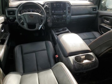 Nissan Titan 2024 Nissan Titan Pro-4X 2024 5.6l 5.6 Benzyna 400KM, zdjęcie 8