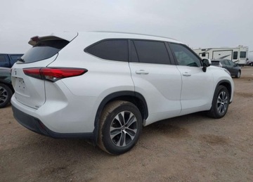 Toyota Highlander III 2023 Toyota Highlander 2023r., Xle, 2.4L, od ubezpieczalni 2.4 Benzyna 269KM, zdjęcie 6