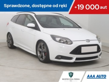 Ford Focus III Kombi 2.0 EcoBoost 250KM 2012 Ford Focus 2.0 EcoBoost ST, Skóra, Xenon