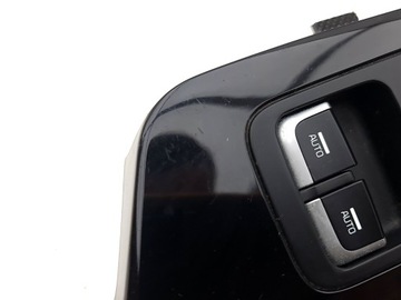 KIA OPTIMA 2016 PŘEDNÍ STRANA PRAVÁ KNOFLÍKY SKEL