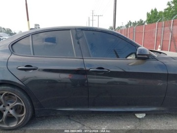 Alfa Romeo Giulia II 2019 Alfa Romeo Giulia 2019 Alfa Romeo Giulia Ti Sport RWD 2.0 Benzyna 280KM, zdjęcie 12