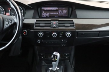BMW Seria 5 E60 Touring 525 i 218KM 2008 BMW 5 525i, Automat, Navi, Xenon, Klima, zdjęcie 11