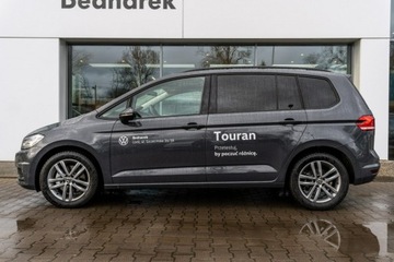 Volkswagen Touran III 1.5 TSI EVO 150KM 2024 Volkswagen Touran Special Edition 1.5 TSI EVO 150, zdjęcie 5