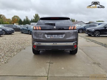 Peugeot 3008 II Crossover Facelifting  1.5 BlueHDi 130KM 2021 Peugeot 3008 1,5 hdi GT LINE alcantara kamera alu oplacony 1.5 Diesel, zdjęcie 6