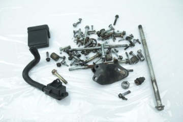 HONDA CB HORNET S 98-02 БОЛТЫ ВИНТЫ