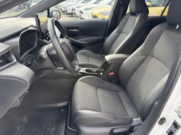 Toyota Corolla XII TS Kombi Facelifting 1.8 Hybrid 140KM 2023 Toyota Corolla 1.8 Hybrid Style Seria E21 (2019-), zdjęcie 11