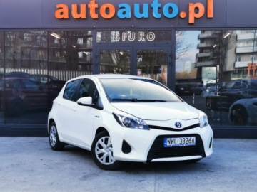 Toyota Yaris III Hatchback 5d Hybrid 100 74KM 2013 TOYOTA YARIS Hybrid 100 74KM,Automat, Kamera cofania, Nawigacja