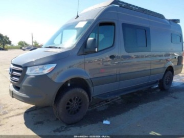 Mercedes Sprinter IV (W907/W910) 2024 Mercedes-Benz Sprinter 2500 High Roof 4-Cyl Diesel Ho 2024 2.0 Diesel 211KM, zdjęcie 1