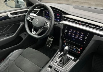 Volkswagen Arteon Fastback Facelifting 2.0 TSI 190KM 2021 Volkswagen Arteon Shooting Brake R-Line Pakiety, Podgrzewane 4 fotele, AC, zdjęcie 16