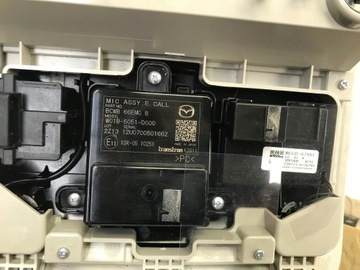 MAZDA CX-60 CX60 2023 LAMPA POLSTROVÁNÍ OSVĚTLENÍ KABINY SKŘÍŇKA KR9P8C