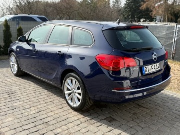 Opel Astra K Sports Tourer 1.6 CDTI 110KM 2016 Opel Astra J Sports Tourer 2016r. 1.6 CDTI/110KM NOWY ROZRZĄD SERWIS, zdjęcie 2
