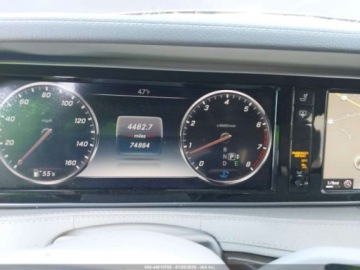 Mercedes Klasa S W222 2015 Mercedes-Benz Klasa S 550 2015 4.7 Benzyna 449KM, zdjęcie 10