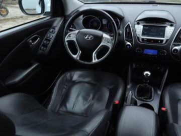 Hyundai ix35 SUV R 2.0 CRDi 184KM 2010 Hyundai ix35 2.0 CRDi, 181 KM, Skóra, Navi, Klima, zdjęcie 6