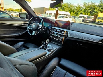 BMW Seria 5 G30-G31 Limuzyna 530i 252KM 2019 BMW Seria 5 BMW 530 I xdrive 3,0 M-pakiet 2.0 Benzyna 252KM, zdjęcie 30