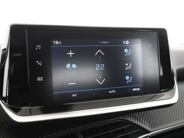 Peugeot 2008 II SUV 1.2 PureTech 130KM 2021 Peugeot 2008 automat LED klima auto kamera i, zdjęcie 25